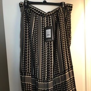 Spring time Skirt with invisible zipper